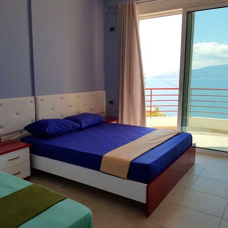 Apartment Of Beautiful Dreams Over The Sea Sarande Exterior photo